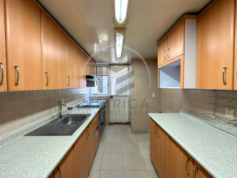 casa en condominio con gran jardín común en venta en lomas de chapultepec