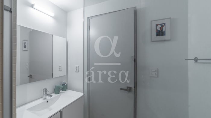 Lindo Departamento en Venta con Roof Privado en Santa María de la Ribera