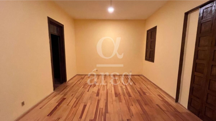 Casa Remodelada con Uso de suelo H/3/30/B en la Col. Anzures en Venta