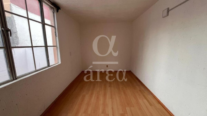 Casa Remodelada con Uso de suelo H/3/30/B en la Col. Anzures en Venta