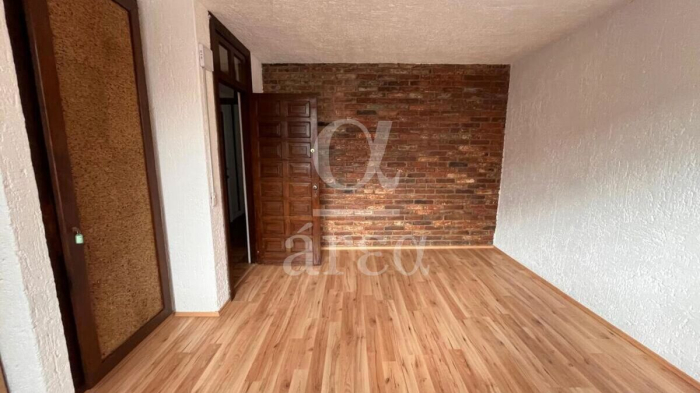 Casa Remodelada con Uso de suelo H/3/30/B en la Col. Anzures en Venta