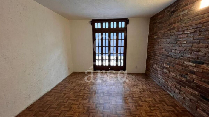 Casa Remodelada con Uso de suelo H/3/30/B en la Col. Anzures en Venta