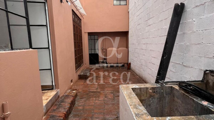 Casa Remodelada con Uso de suelo H/3/30/B en la Col. Anzures en Venta