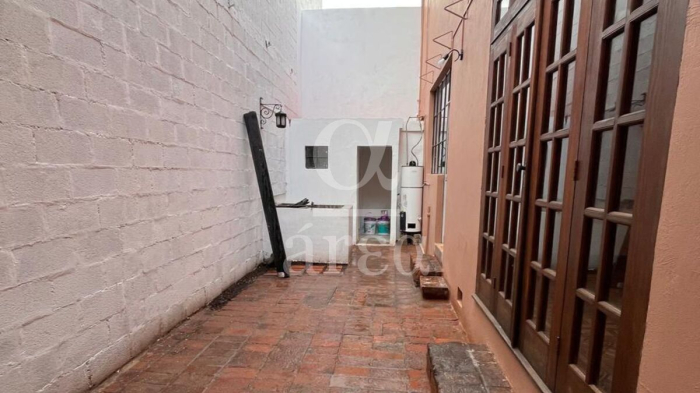 Casa Remodelada con Uso de suelo H/3/30/B en la Col. Anzures en Venta