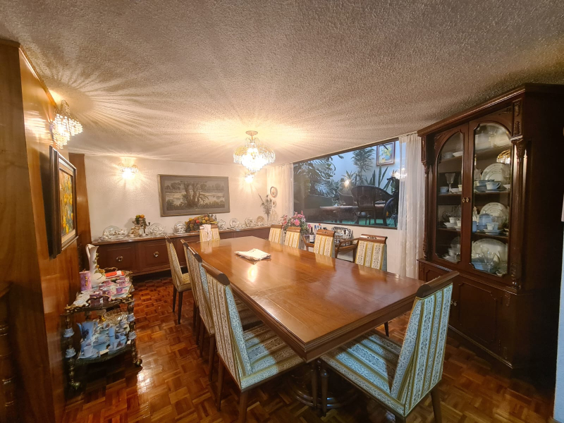 SE VENDE CASA EN CIRCUITO MISIONEROS CIUDAD SATELITE NAUCALPAN DE JUAREZ