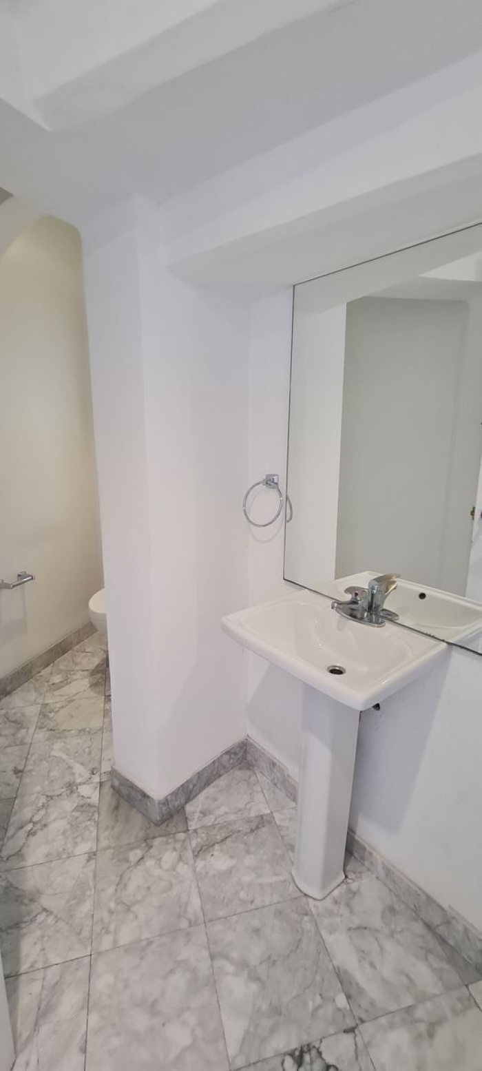 Casa Tradicional en Renta en Lomas de Chapultepec