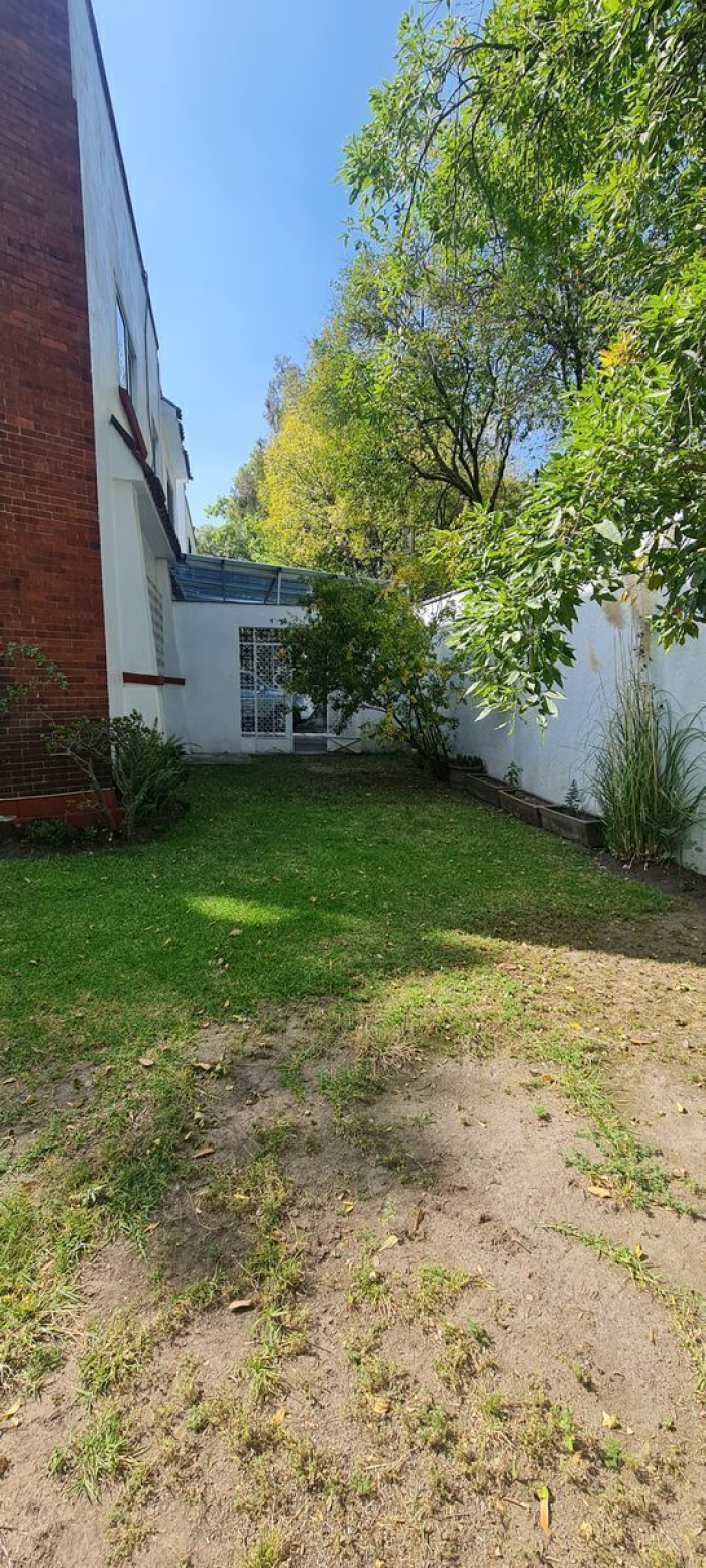 Casa Tradicional en Renta en Lomas de Chapultepec