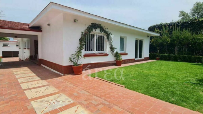 Casa remodelada en renta en Lomas de Chapultepec