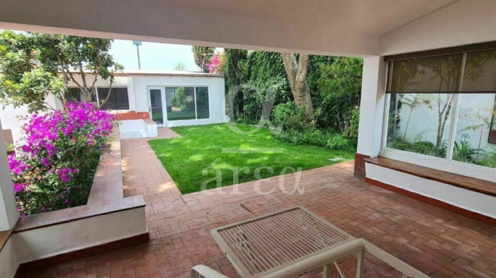 Casa remodelada en renta en Lomas de Chapultepec