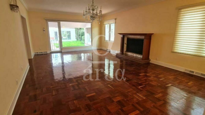 Casa remodelada en renta en Lomas de Chapultepec