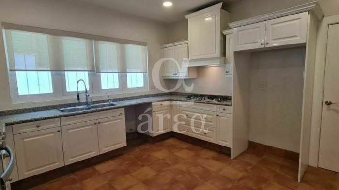 Casa remodelada en renta en Lomas de Chapultepec