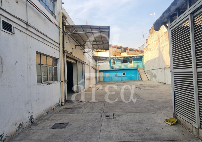 Bodega+Oficinas para Actualizar RENTA en Santa María Insurgentes