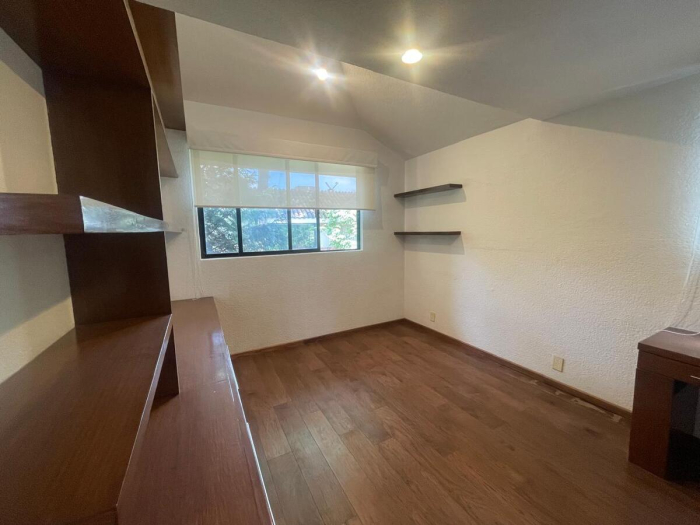 VENTA CASA EN CONDOMINIO CUAJIMALPA