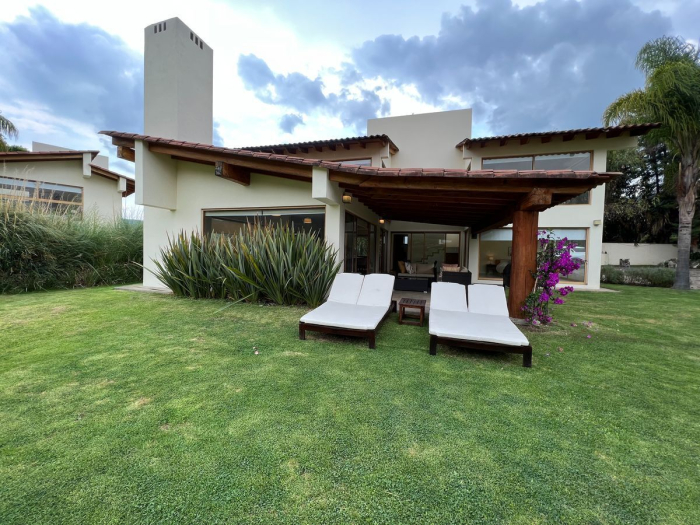 Casa por el Arco, San Gaspar, Valle de Bravo