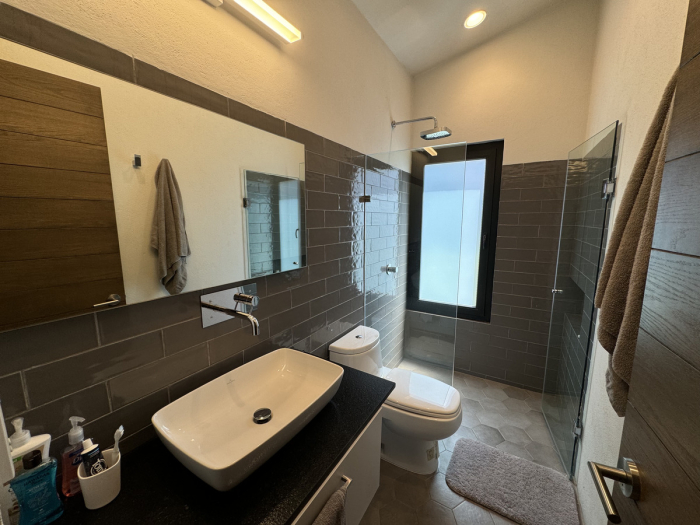 casa súper bien ubicada en rancho avándaro