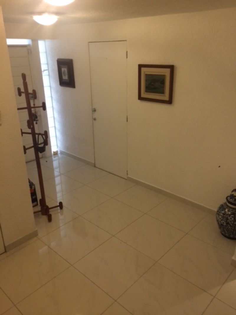 Casa En Venta En Irrigación