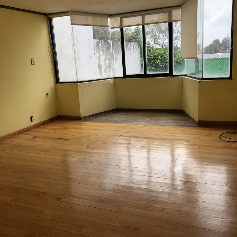 Casa En Venta En Lomas De Bezares