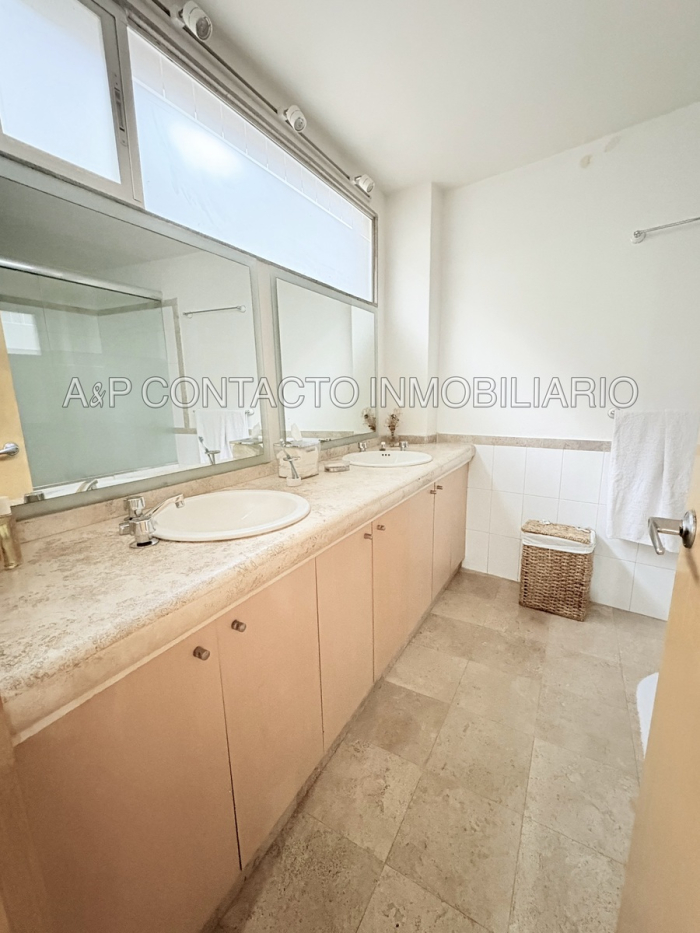 Venta De Amplio Departamento Cuajimalpa 206 M2