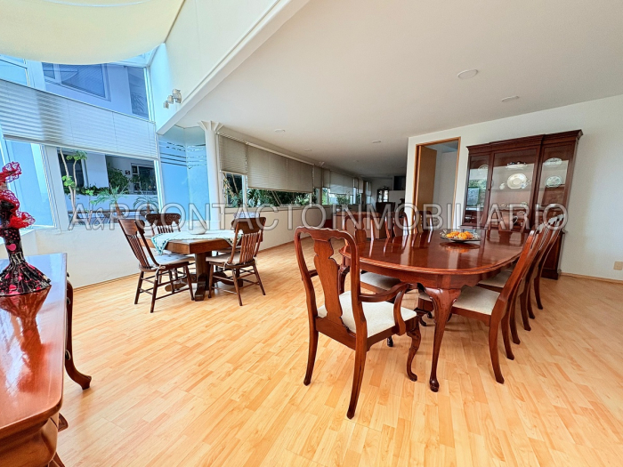 Venta De Amplio Departamento Cuajimalpa 206 M2