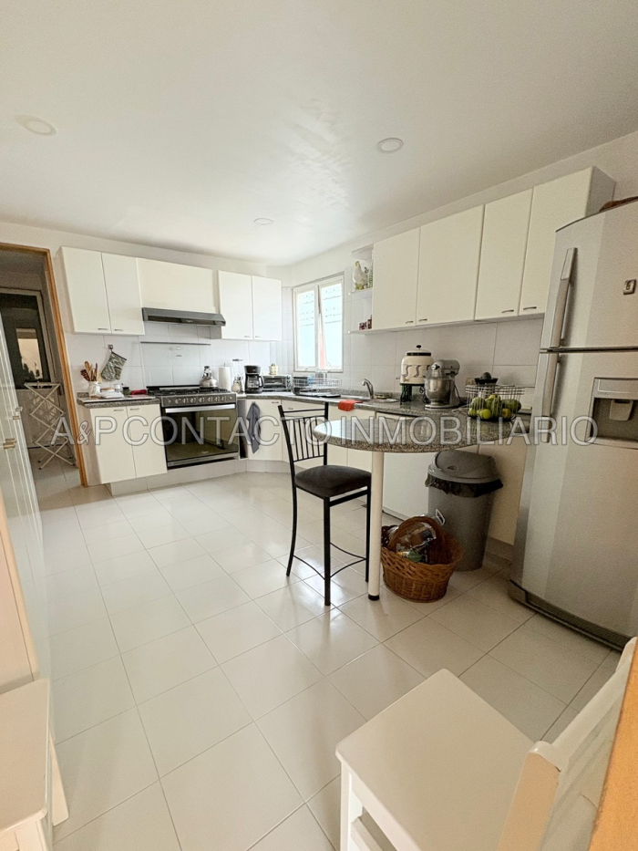 Venta De Amplio Departamento Cuajimalpa 206 M2