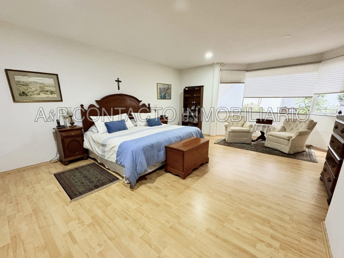 Venta De Amplio Departamento Cuajimalpa 206 M2