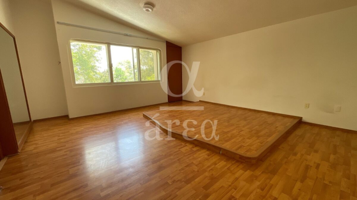 Casa Venta para Remodelar o Como Terreno con Espectacular Vista!