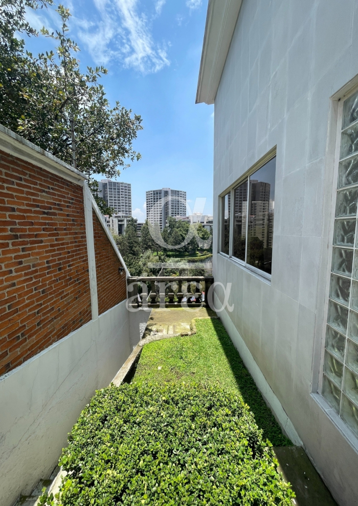 Casa Venta para Remodelar o Como Terreno con Espectacular Vista!