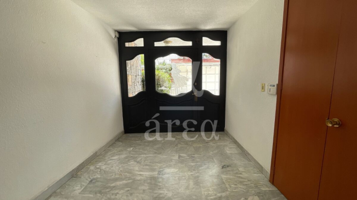 Casa Venta para Remodelar o Como Terreno con Espectacular Vista!