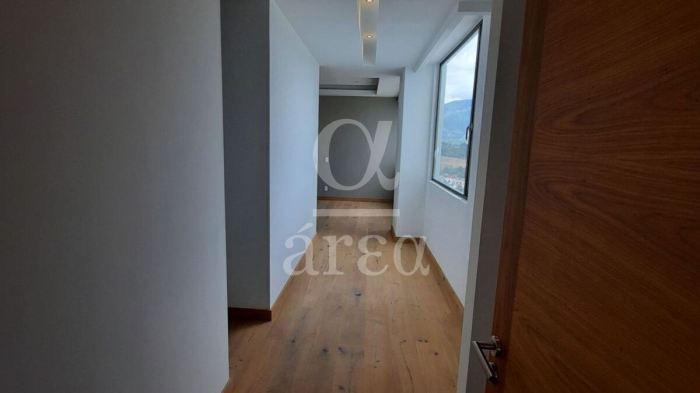 Master Penthouse en Vista Horizonte en Venta
