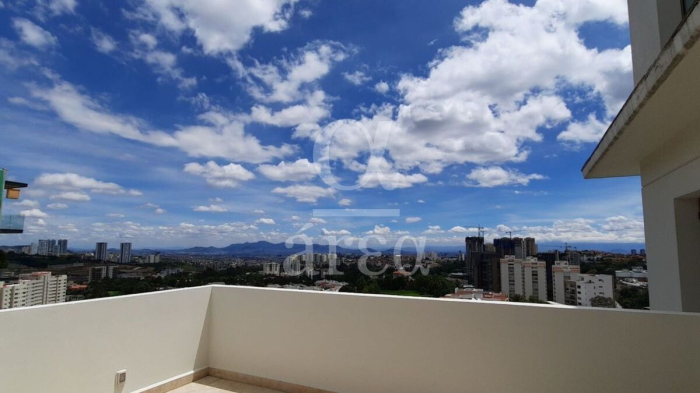 Master Penthouse en Vista Horizonte en Venta