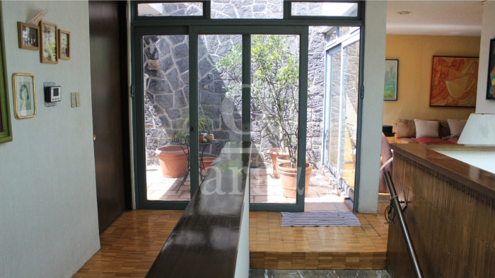 OPORTUNIDAD! Venta Casa en Privada de las Lomas