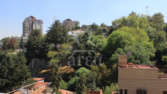 OPORTUNIDAD! Venta Casa en Privada de las Lomas