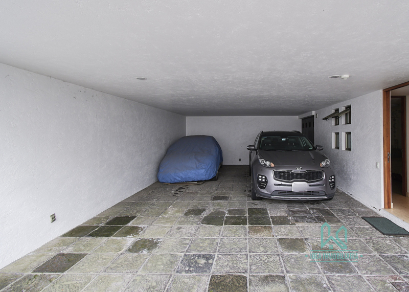 Casa En Venta En Condominio En Olivar De Los Padres 