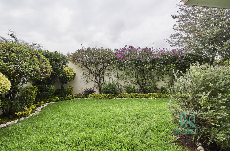 Casa En Venta En Condominio En Olivar De Los Padres 