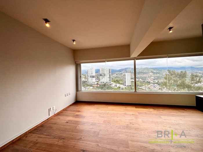 Departamento En Venta En Bosque Real, Residencial Palmeras, Huixquilucan