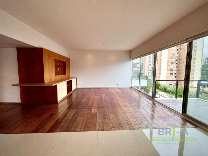 Departamento En Venta En Bosque Real, Residencial Palmeras, Huixquilucan