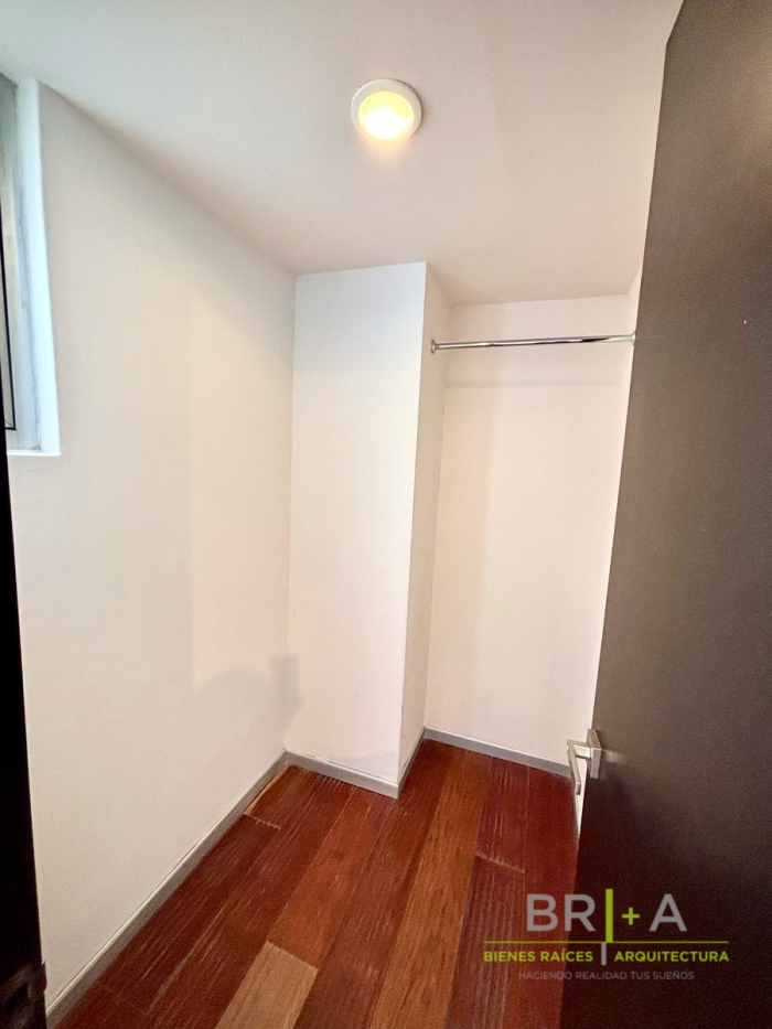 Departamento En Venta En Bosque Real, Residencial Palmeras, Huixquilucan