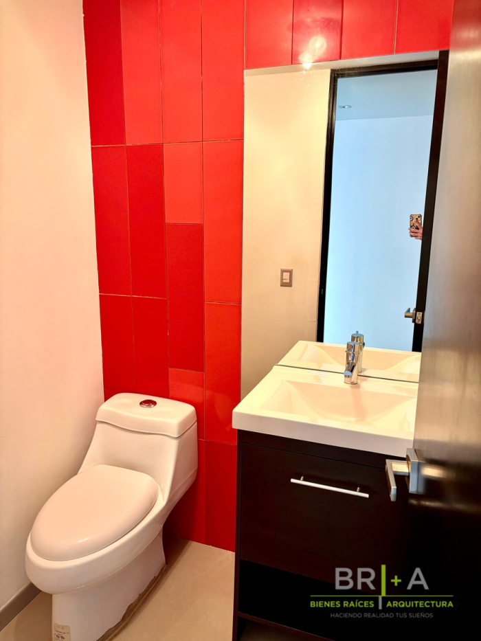 Departamento En Venta En Bosque Real, Residencial Palmeras, Huixquilucan