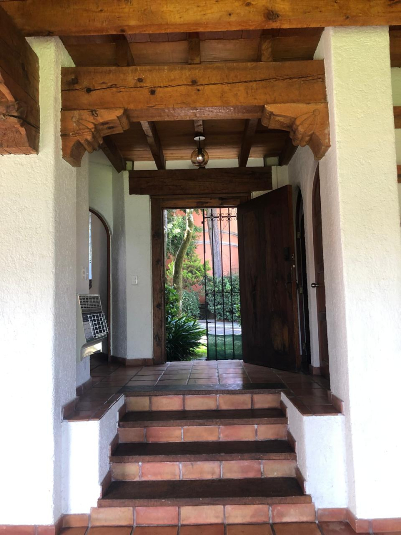Casa en Renta en Lomas de Bezares