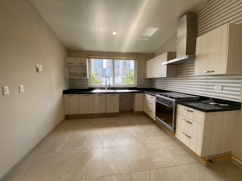 BOSQUE REAL  (venta Casa En Condominio)