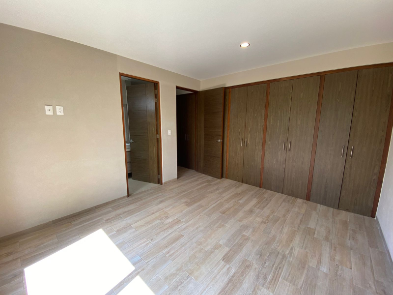 BOSQUE REAL (renta Casa En Condominio)