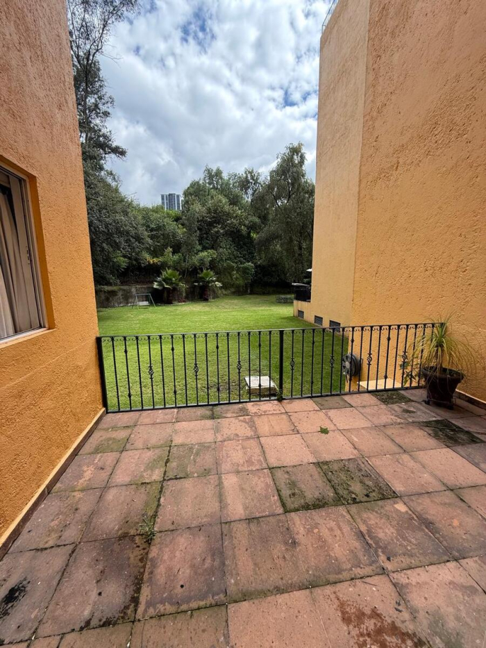 excelente departamento con amplia terraza