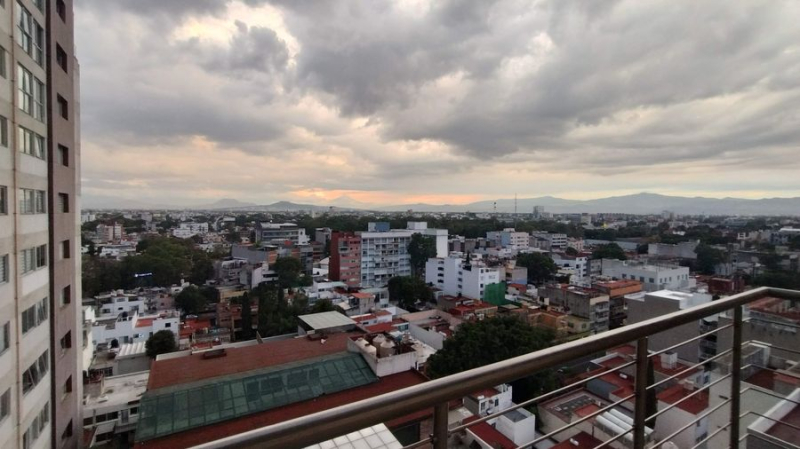 Venta Departamento En Grand Tower Del Valle, Piso 11 Vista Volcanes