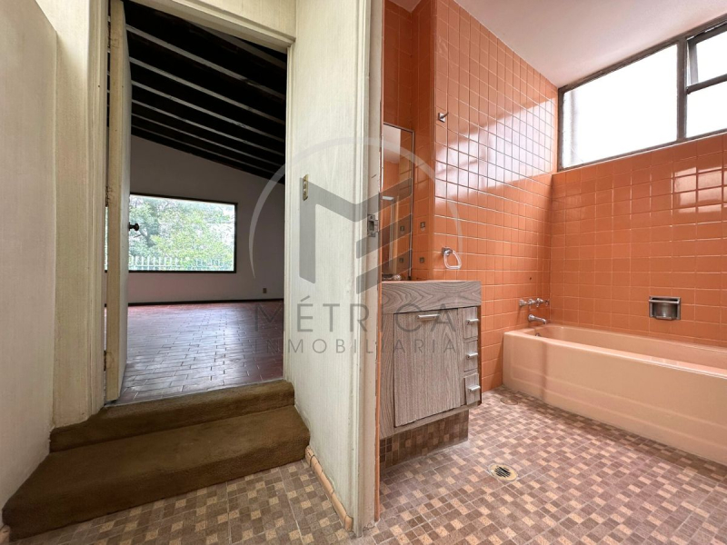 casa en venta para remodelar en lomas de chapultepec