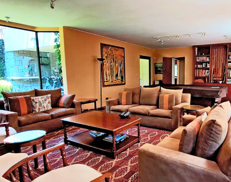 Casa En Renta En Lomas De Chapultepec Con 985m2 De Terreno