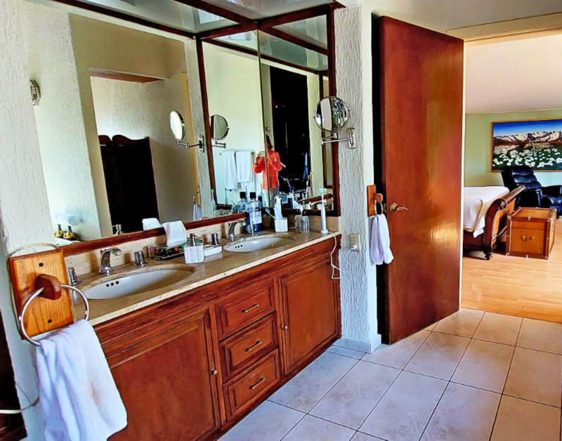 Casa En Renta En Lomas De Chapultepec Con 985m2 De Terreno