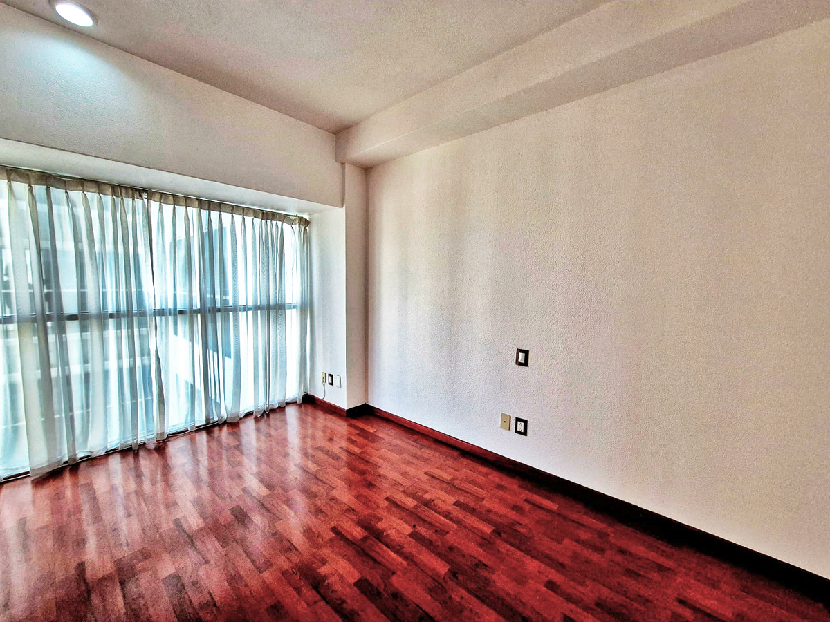 Departamento En VENTA  Hacienda Del Ciervo, Milenia Residencial