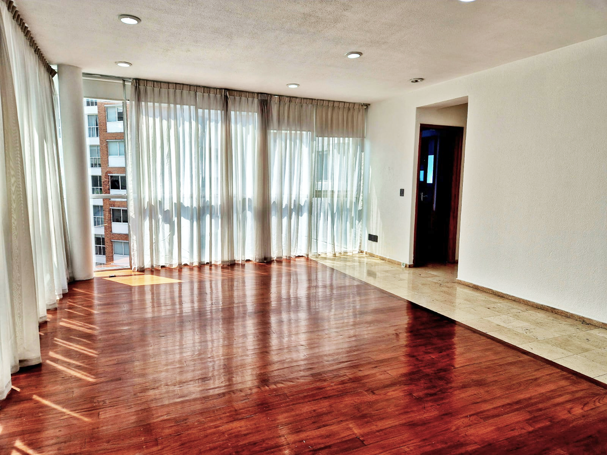 Departamento En VENTA  Hacienda Del Ciervo, Milenia Residencial