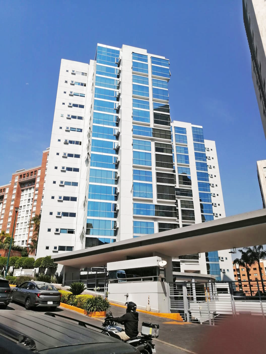 Departamento En VENTA  Hacienda Del Ciervo, Milenia Residencial