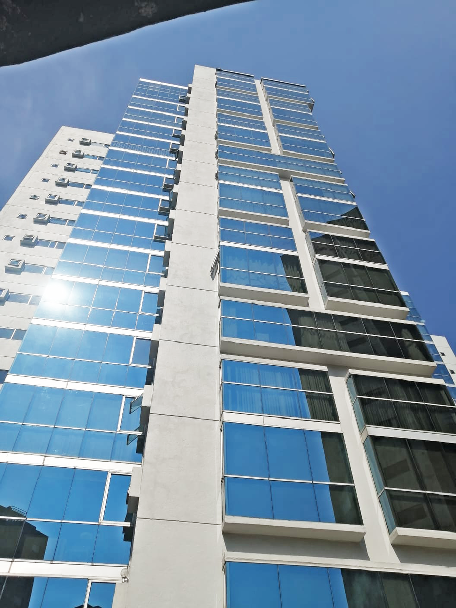 Departamento En VENTA  Hacienda Del Ciervo, Milenia Residencial